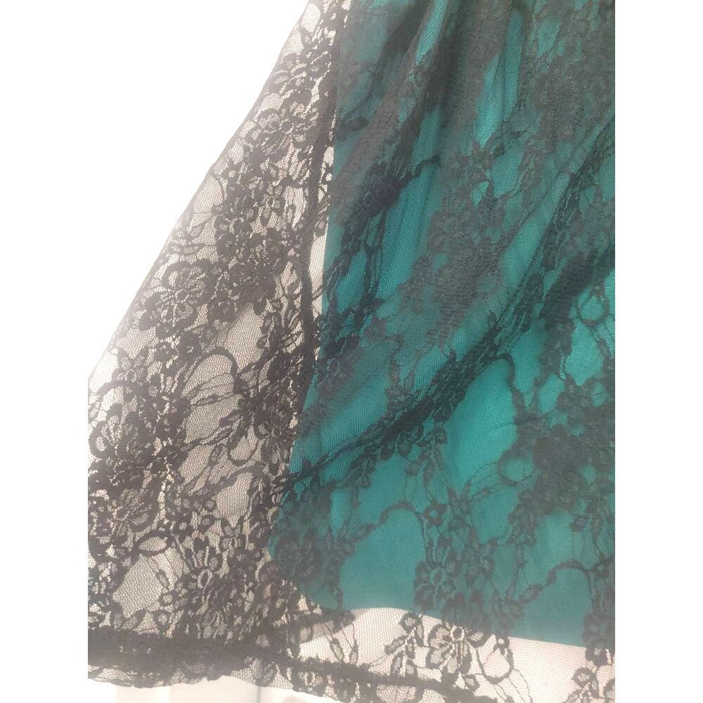 Lane Bryant Top Sleeveless Tank Bedazzled Neckline Lace Overlay 14/16 - Picture 3 of 5